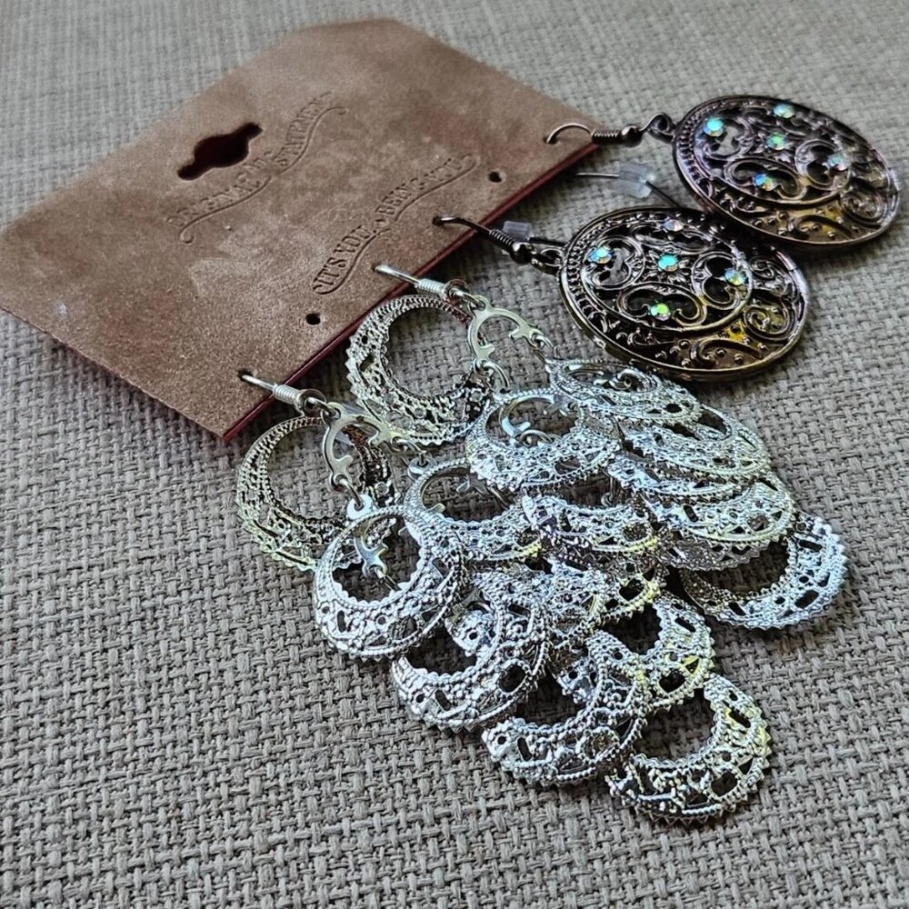 Arizona Jean Company Women Earrings Silver and Brown Tone Drop Down Set of 2 New